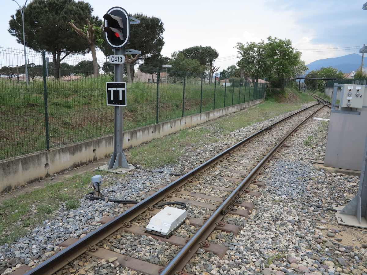 EL355.jpg